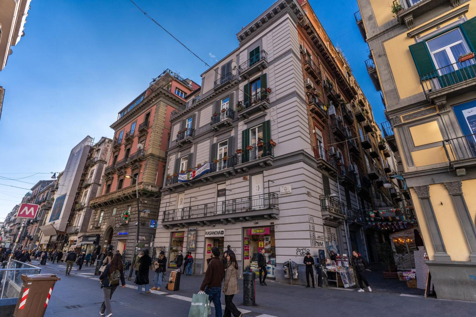 Due Porte A Toledo نابولي المظهر الخارجي الصورة